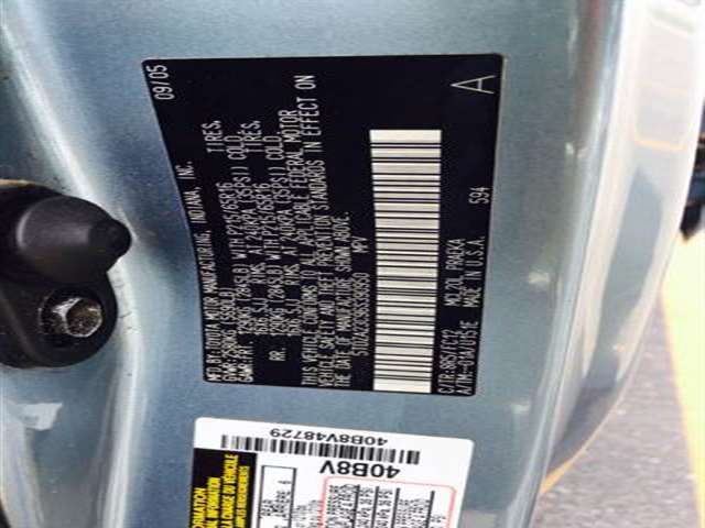 2006 Toyota Sienna LE 8-Passenger 4dr Mini-Van